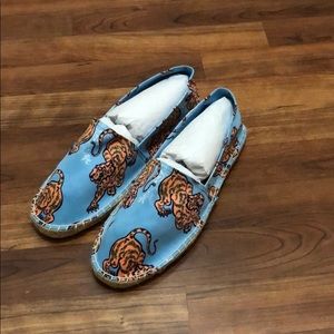 Size 11 slip on shoes